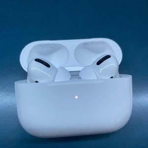 Apple AirPods Pros